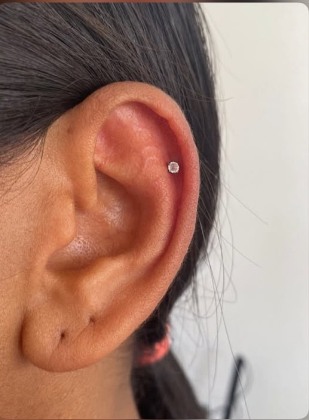 Trabalho de piercing